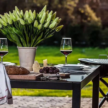 Mucha Терхова